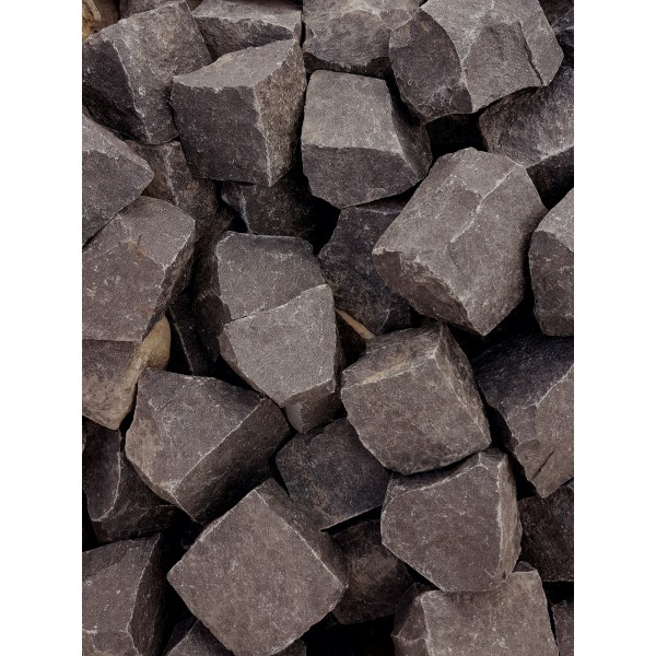 Bruģakmens bazalta, ~8 x 8 x 8, kg (Bigbag > 1 t  230 €/t)