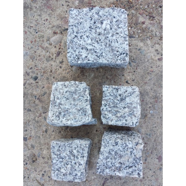 Granīta bruģakmens, pelēks, ~5 x 5 x 5 cm, kg (Bigbag > 1 t  180 €/t)
